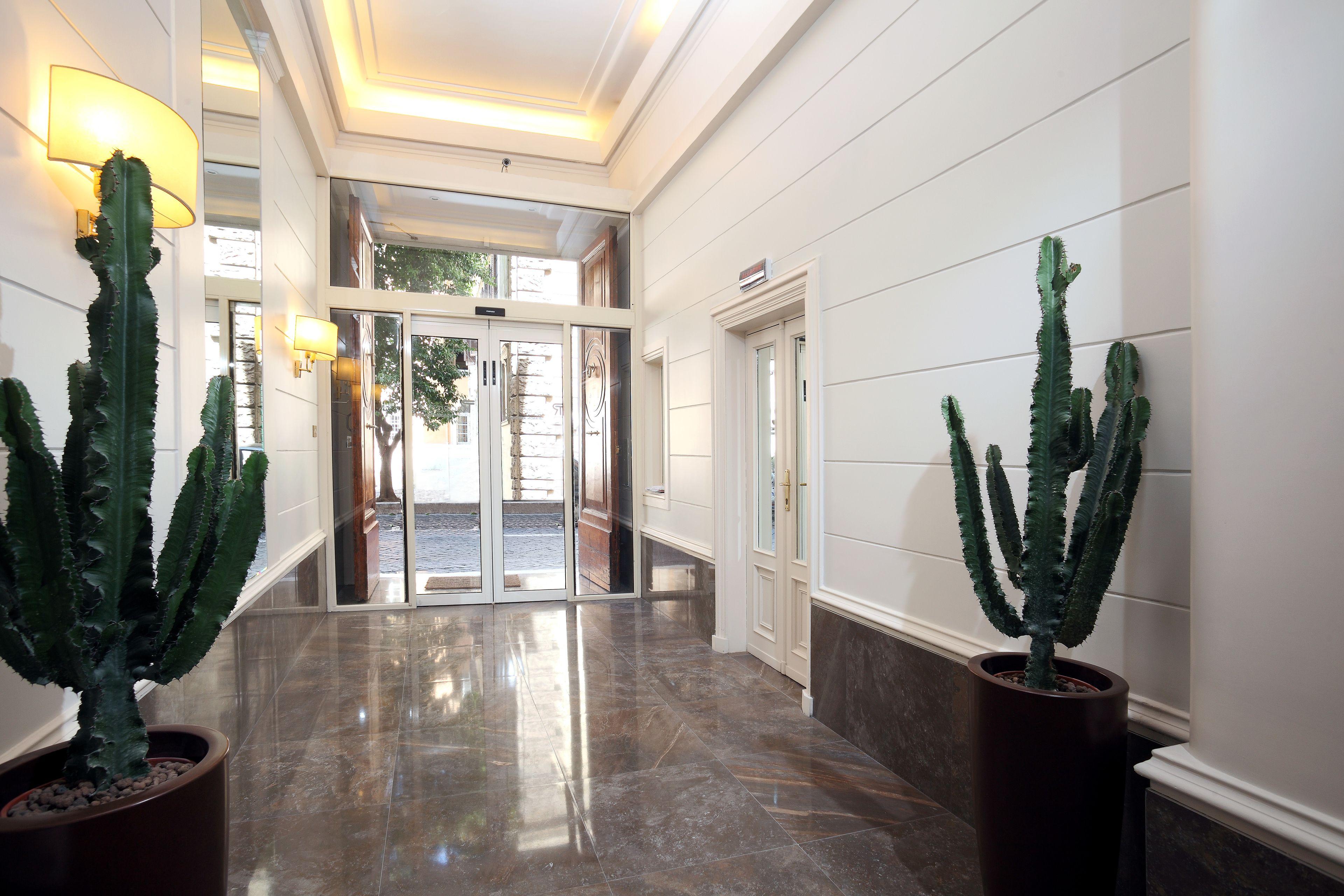 Trianon Borgo Pio Aparthotel — Photos 2